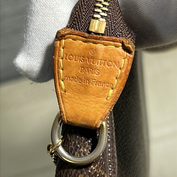 Louis Vuitton Pouch Bag Pochette Monogram - Picture 11 of 16